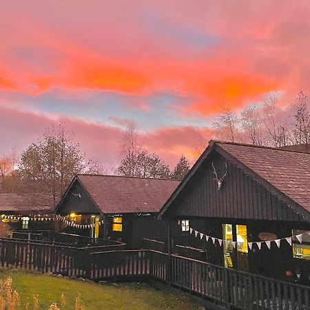 Braemar Lodge Cabins Not For Profit Bagian luar foto